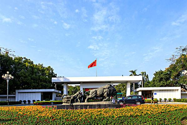 歐陸美居抗菌吊頂成功應(yīng)用多地政府辦公大樓，彰顯品牌實(shí)力！